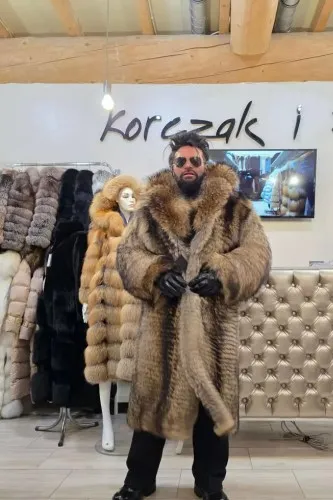 Чоловічі хутряні шуби і куртки